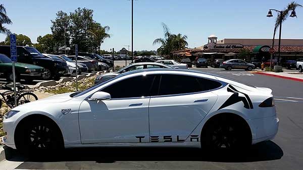 600x338 Tesla Logo Icon Model S