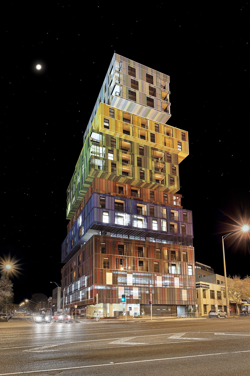 800x1200 Architects Collaborate With A Local Artist To Create A Building