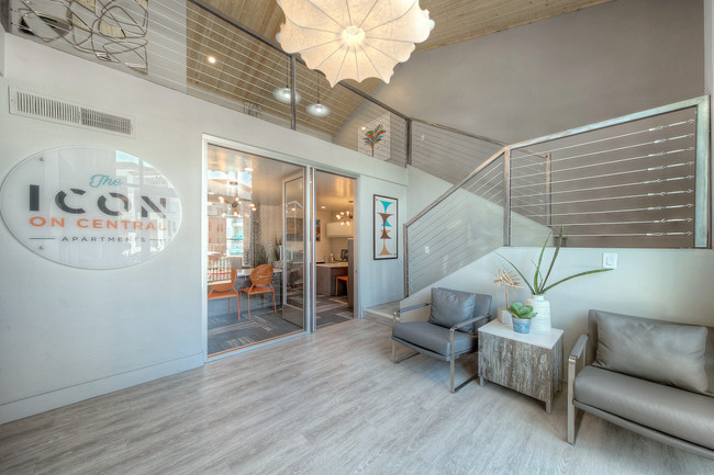 650x433 Icon On Central Apartments For Rent In Phoenix, Az