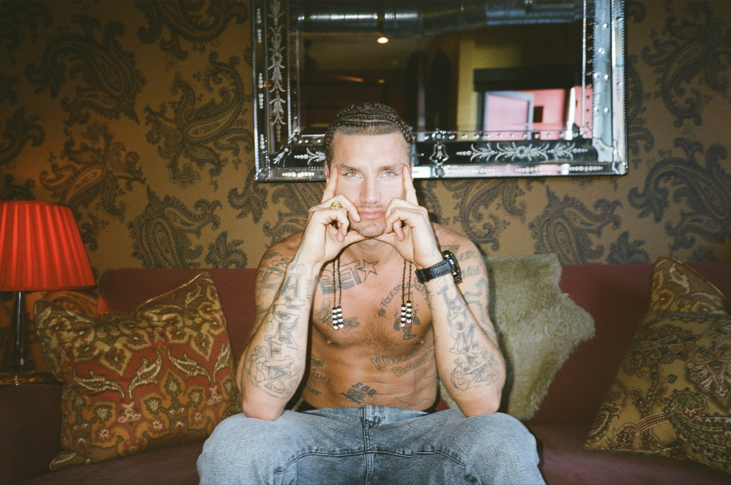 1500x995 Stream Riff Raff's Neon Icon Album