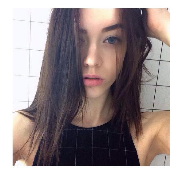 Icons Tumblr Girl On Twitter 592x567 Icons Tumblr Girl On Twitter