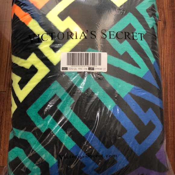 580x580 Pink Victoria's Secret Accessories Pink Diagonal Icon Black