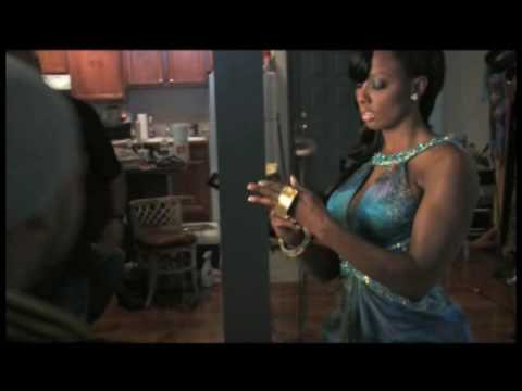 480x360 Buffie The Body Vixen Icon Photo Shoot