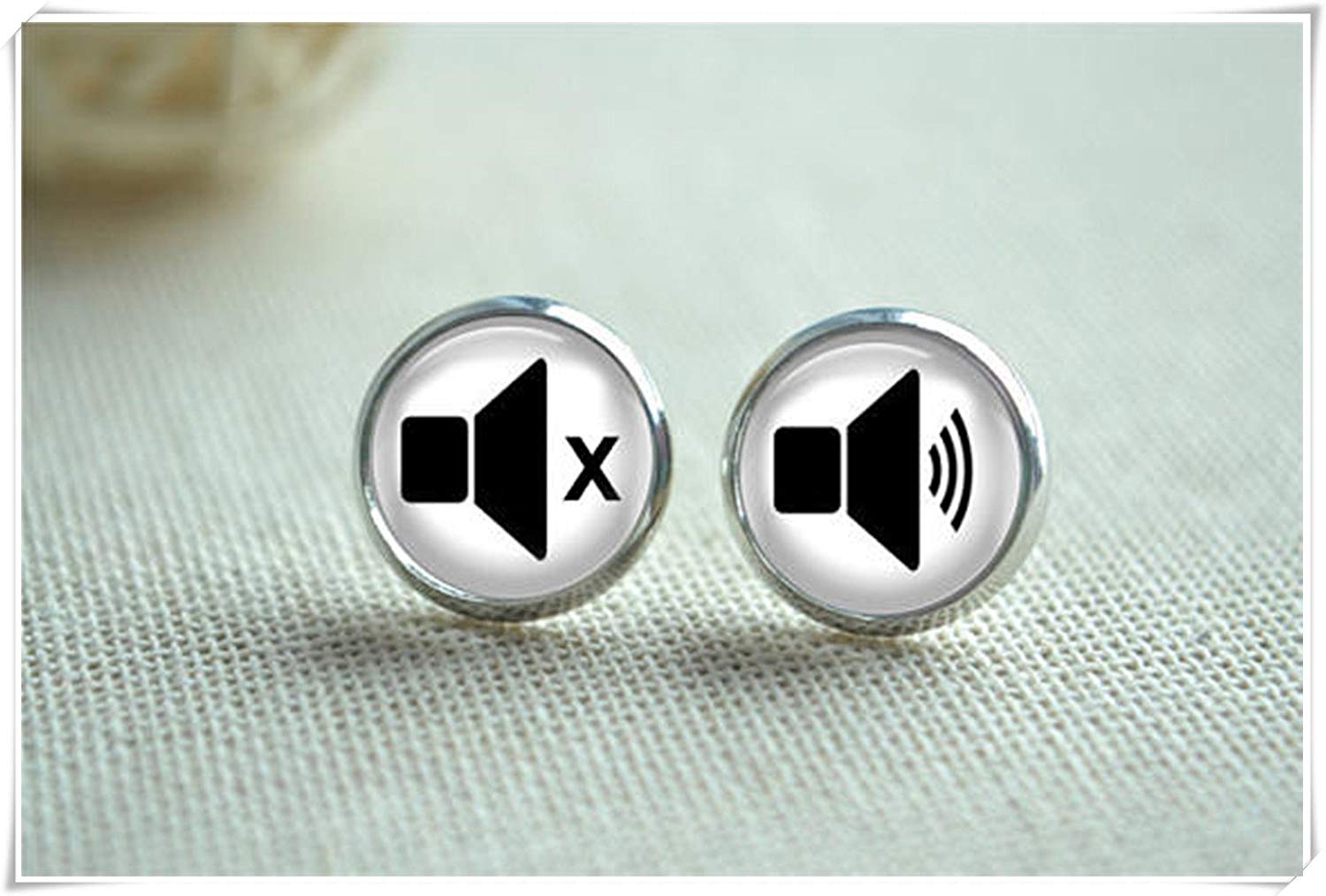 1500x1014 Deaf Earrings, I'm Deaf Stud Earrings, Volume Icon