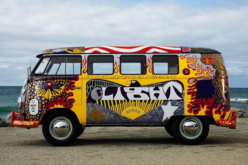 840x560 The Iconic Vw 'light' Bus Brought Back To Life Carbuzz