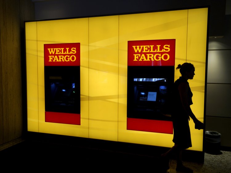 750x562 Lawsuits Claim Wells Fargo Manipulated Mortgages Even Amid