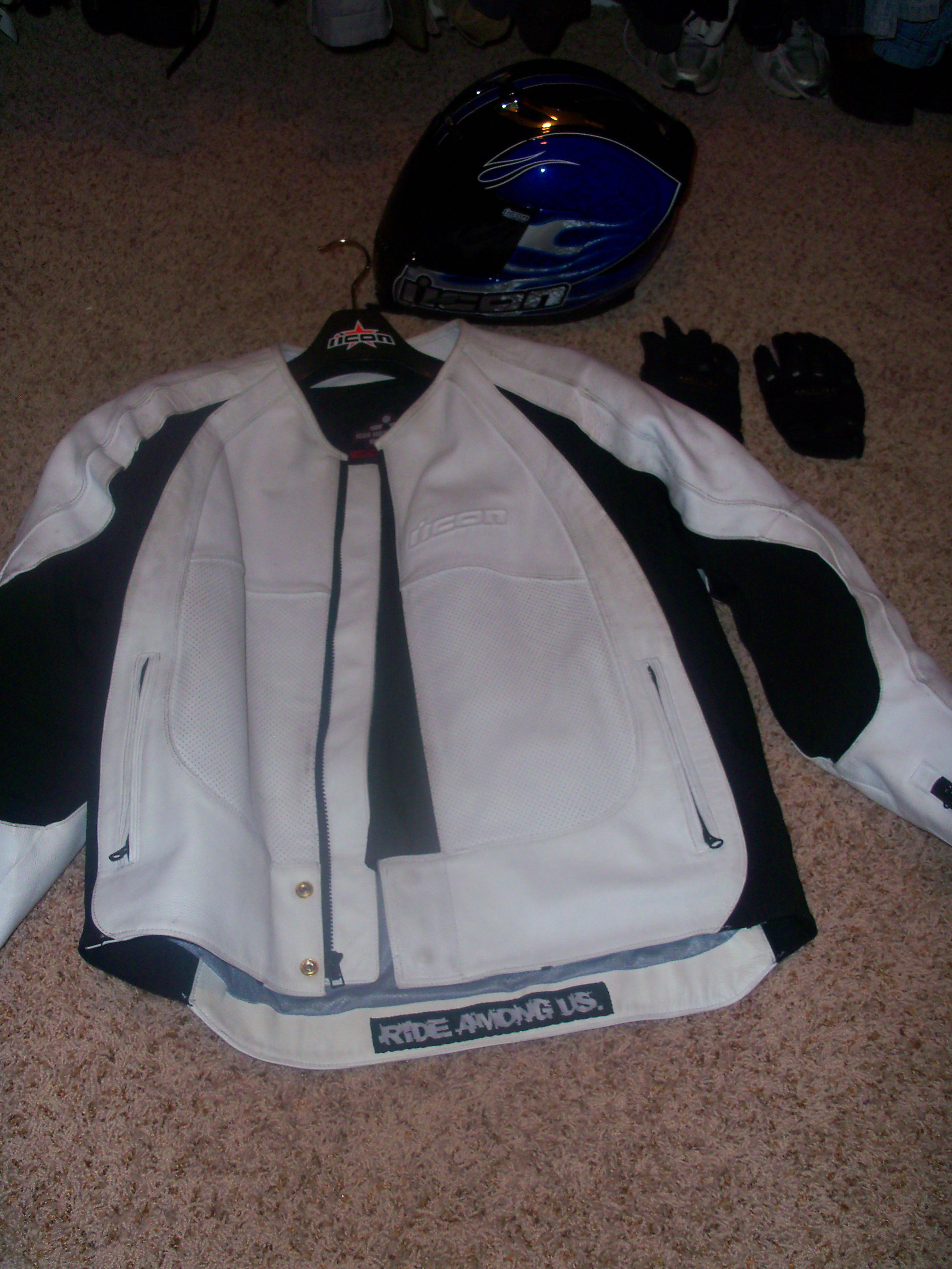 2975x3967 White Icon Merc Jacket, Airframe Claymore Helmet, Icon Twenty