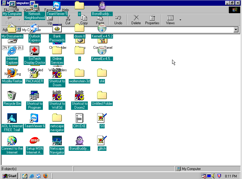 807x598 Windows Thought My Computer Was A Wallpaper Softwaregore