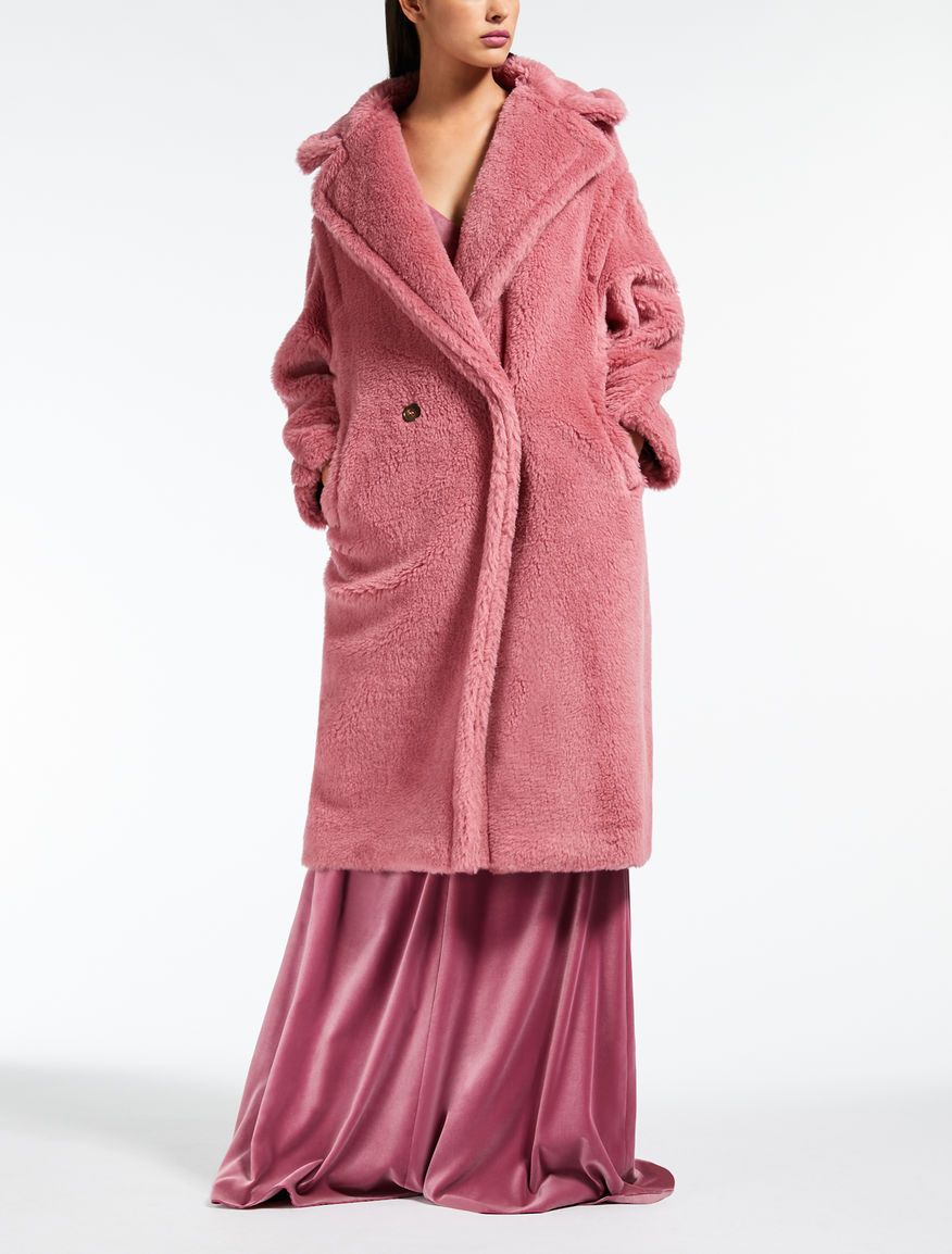 876x1154 Max Mara Tapioca Dark Pink Teddy Bear Icon Coat Things To Wear