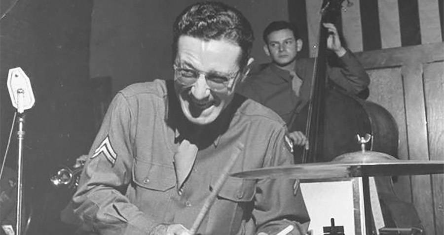 900x477 How Glenn Miller Went From World War Ii Music Icon To Missing