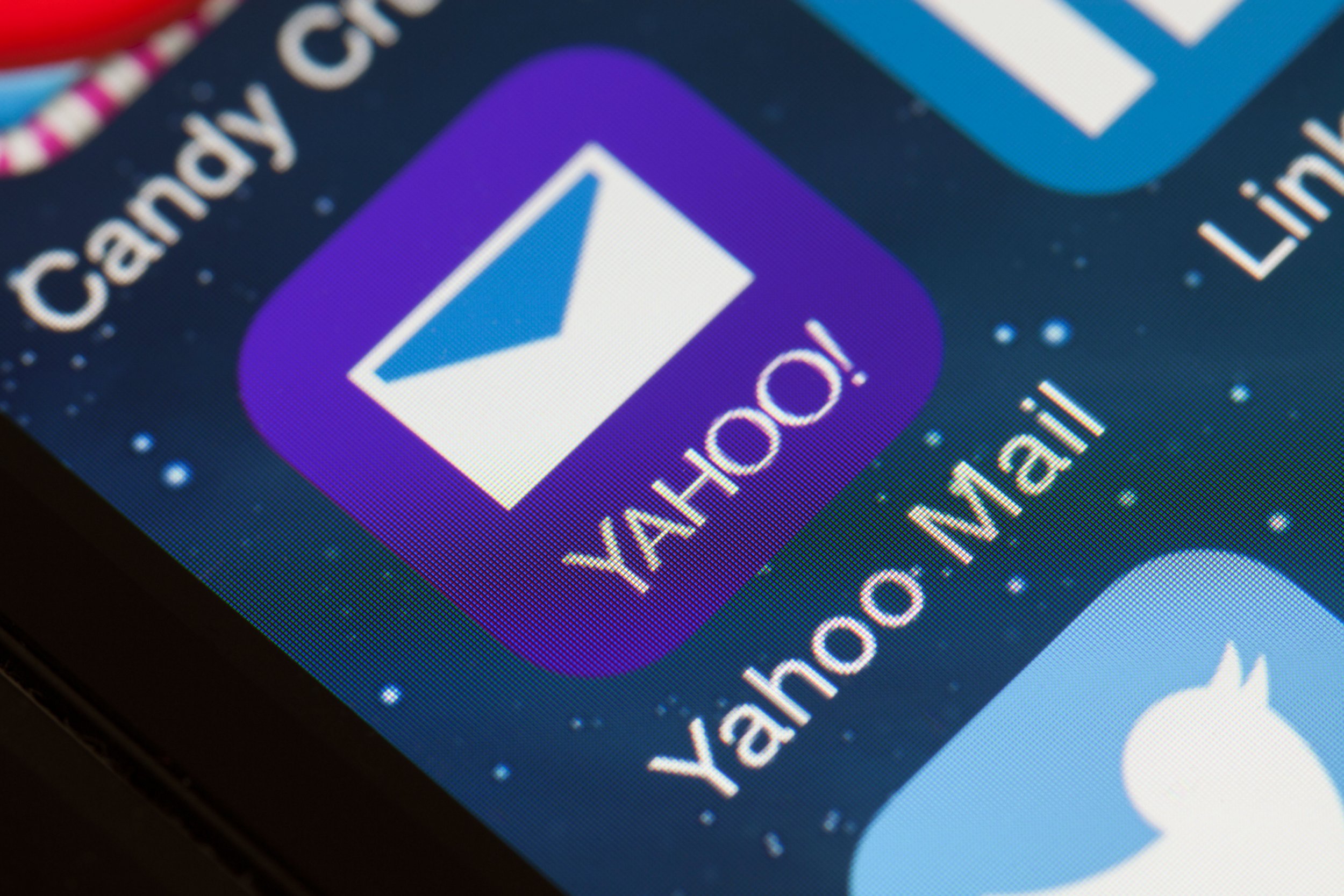 Yahoo Secretly Scanned User Emails For American Spy Agency, Report 2500x1667 Yahoo Secretly Scanned User Emails For American Spy Agency, Report