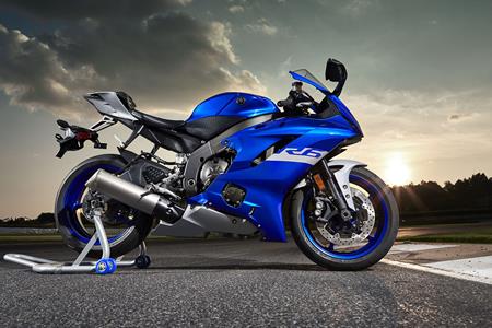 450x300 New Colours For Yamaha