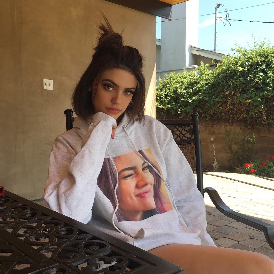 1080x1080 Yes I Am An Icon, That's Me On Your Tshirt Inspo Fashion