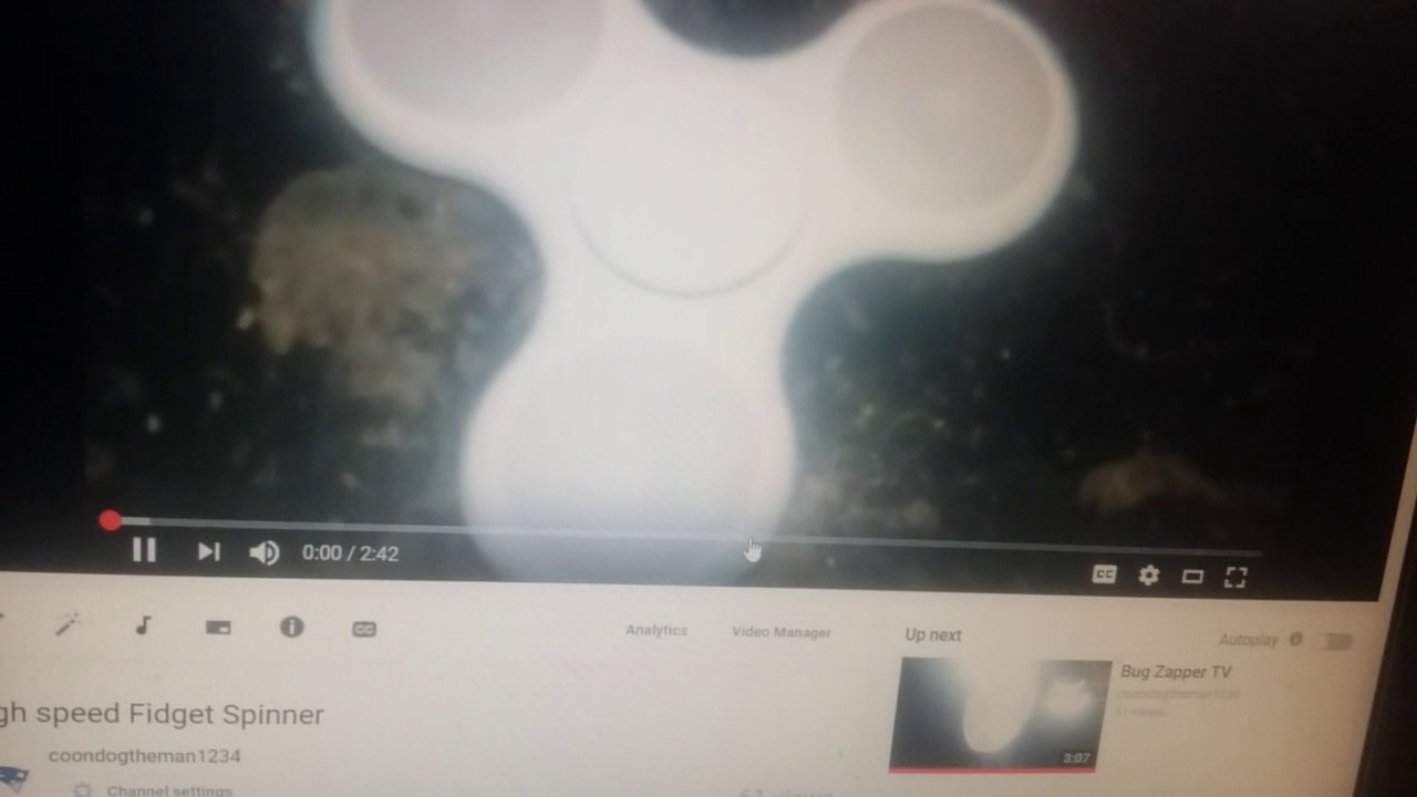 1280x720 Youtube Easter Egg Loading Icon Is A Fidget Spinner